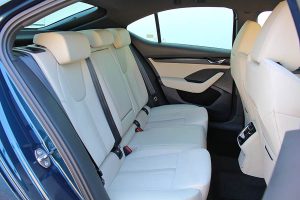 Skoda-Octavia-2.0-TDI-2020-(30)