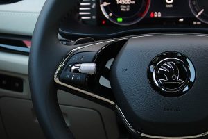 Skoda-Octavia-2.0-TDI-2020-(43)