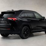 Toyoa RAV4 Hybrid Black Edition (2)