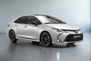 Toyota-Corolla-Sedan-GR-Sport-(1)