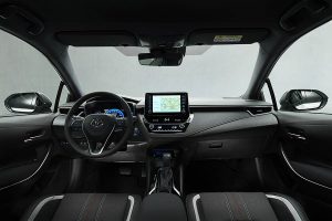 Toyota-Corolla-Sedan-GR-Sport-(10)