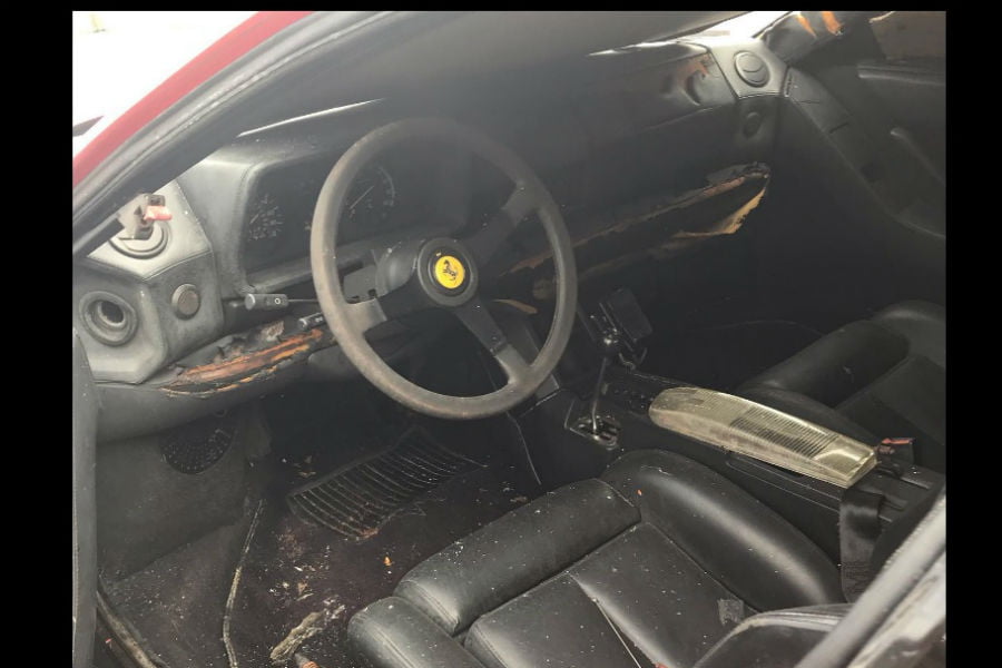 https://autogreeknews.gr/wp-content/uploads/2020/07/abandoned-ferrari-testarossa6.jpg