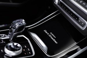 bmw-x7-edition-dark-edition-(9)