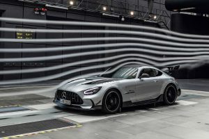 mercedes-amg gt black series22
