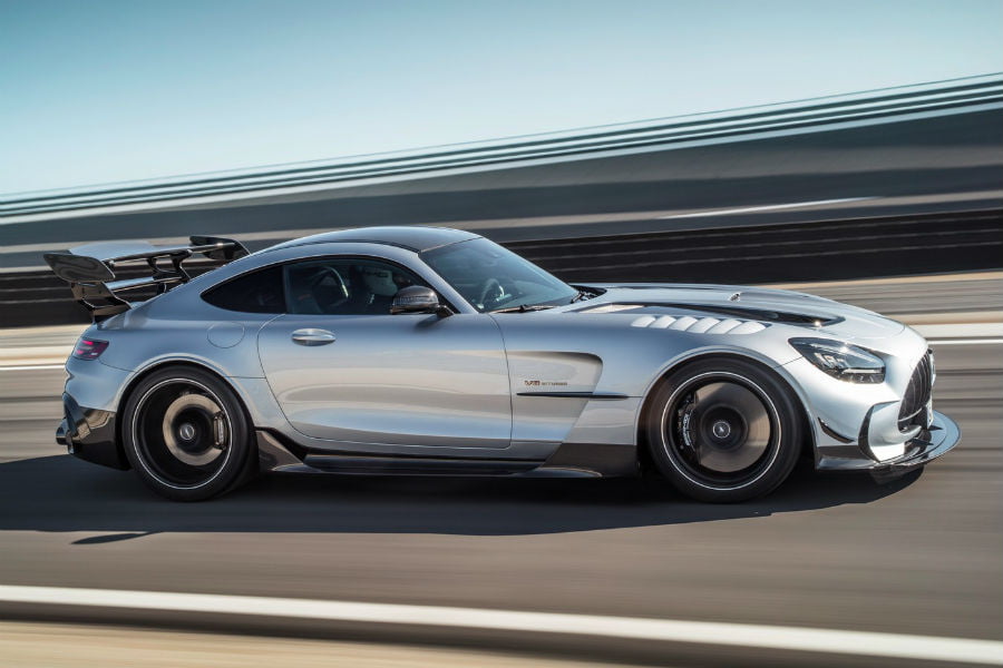 https://autogreeknews.gr/wp-content/uploads/2020/07/mercedes-amg-gt-black-series5.jpg