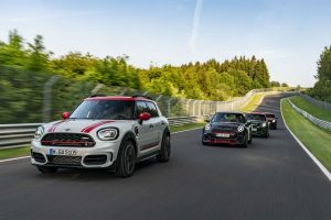 mini jcw countryman (2)
