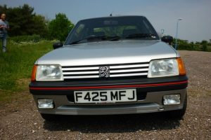 peugeot 205 gti auction10