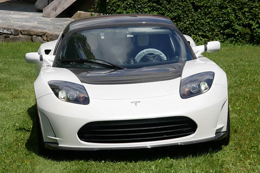 https://autogreeknews.gr/wp-content/uploads/2020/07/tesla-roadster-4.jpg