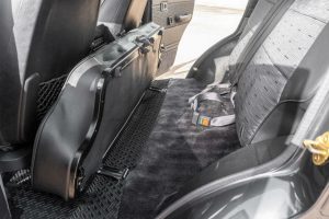 toyota land cruiser fj62 15