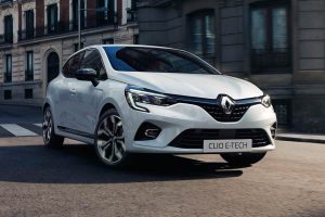 2020—Renault-CLIO-E-TECH_low