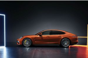 2020 porsche panamera 10