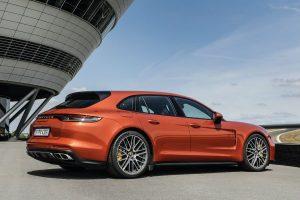 2020 porsche panamera 6