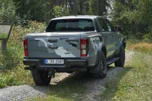 Ford-Ranger-Raptor-(3)