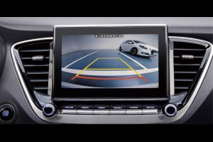 Hyundai-Accent-Verna-(7)