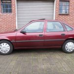 Opel-Vectra-1993-(7)