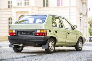 Skoda-Favorit-(4)