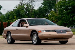 lincoln mark viii 2