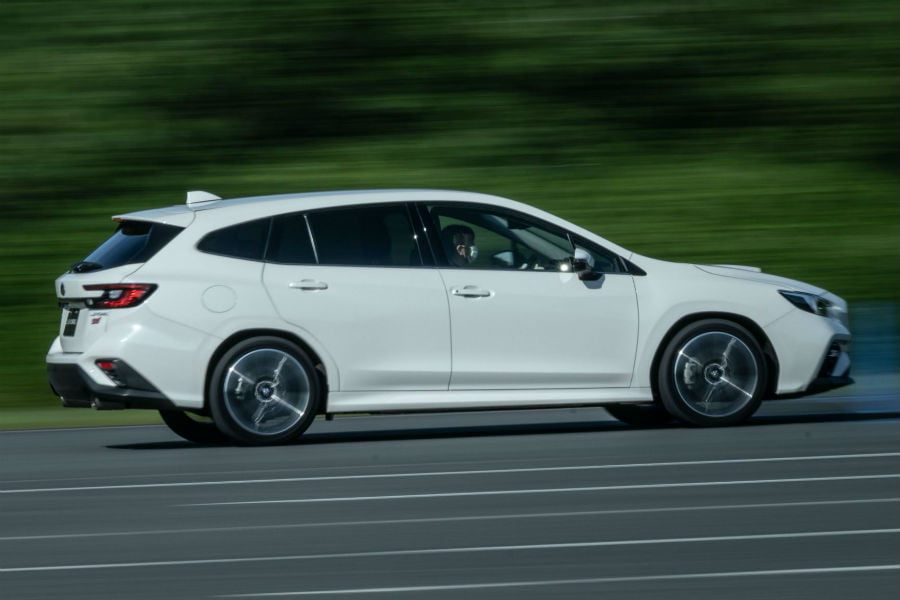 https://autogreeknews.gr/wp-content/uploads/2020/08/new-subaru-levorg6.jpg