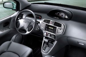 2001 hyundai matrix interior
