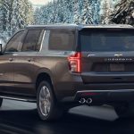 2021 chevrolet suburban 2