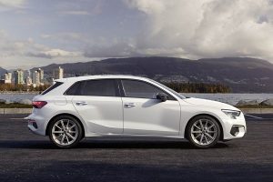 Audi-A3-Sportback-30-g-tron-(9)