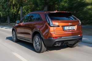 Cadillac-XT4-(9)