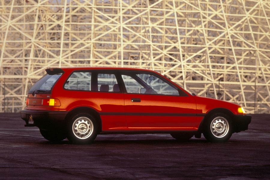 https://autogreeknews.gr/wp-content/uploads/2020/09/Honda-Civic_Hatchback-1988-01.jpg