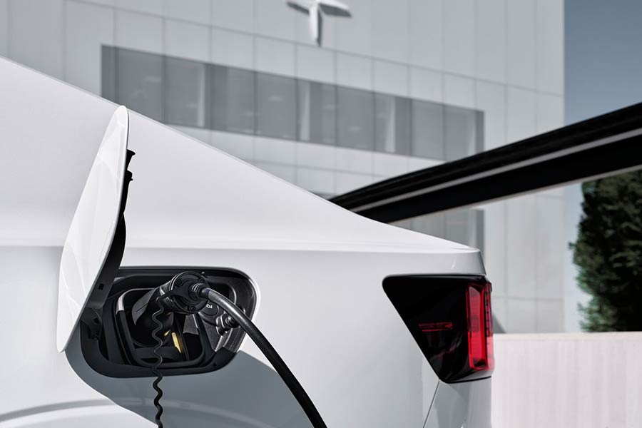 https://autogreeknews.gr/wp-content/uploads/2020/09/JPG_Small-Polestar_2_Plugsurfing_003.jpg