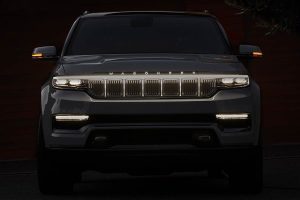 Jeep-Grand-Wagoneer-(5)