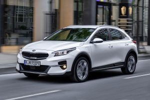 Kia-XCeed-PHEV-(1)