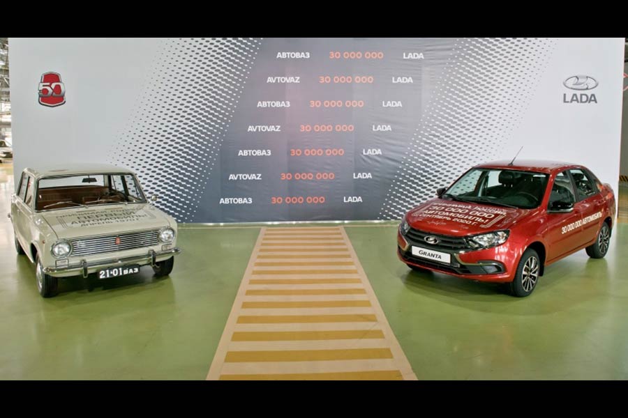 https://autogreeknews.gr/wp-content/uploads/2020/09/Lada-30-million-2.jpg