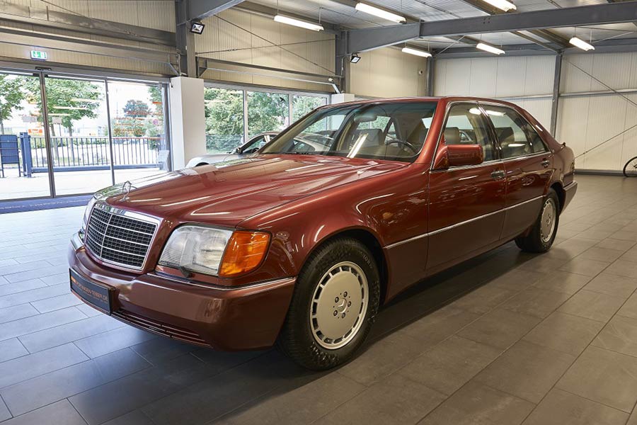 https://autogreeknews.gr/wp-content/uploads/2020/09/Mercedes-600-SEL-1991-2.jpg