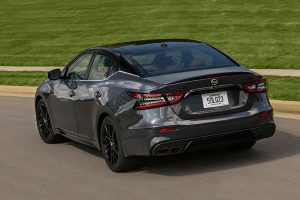 Nissan-40th-Anniversary-Edition-Maxima-(3)