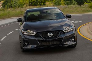 Nissan-40th-Anniversary-Edition-Maxima-(4)