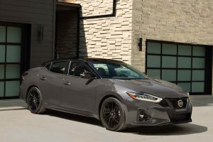 Nissan-40th-Anniversary-Edition-Maxima-(5)