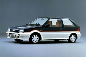 Nissan-March-Micra-Turbo-(1)