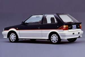 Nissan-March-Micra-Turbo-(8)
