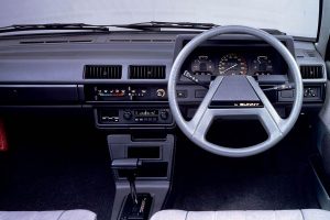 Nissan-Sunny-1981-B11-(2)