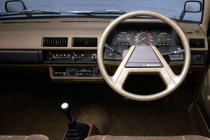 Nissan-Sunny-1981-B11-(6)