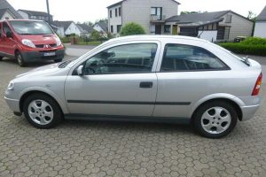 Opel-Astra-Edition-2000-(2)