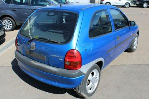 Opel-Corsa-Edition-2000-(3)