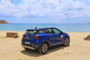Renault-Captur-1.5-Blue-dCi-115-(6)