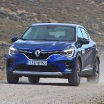 Renault-Captur-1.5-Blue-dCi-115-(8)