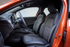 Renault-Clio-1.5-Blue-dCi-115-PS-(20)