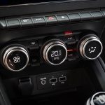 Renault-Clio-1.5-Blue-dCi-115-PS-(27)