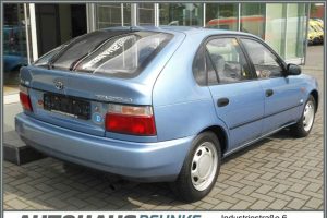 Toyota-Corolla-1995-(2)