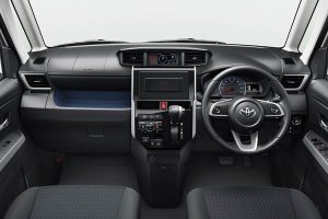 Toyota-Roomy-2020-(1)