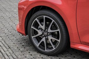 Toyota-Yaris-2020-(2)