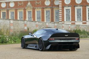 aston martin victor 14