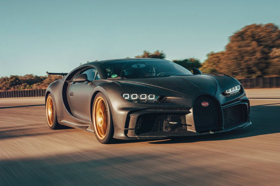 https://autogreeknews.gr/wp-content/uploads/2020/09/bugatti-chiron-pur-sport-nardo-2.jpg